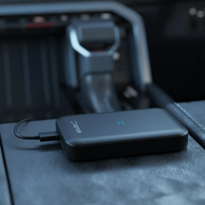 Wireless CarPlay™ /Android Auto™ Adaptor